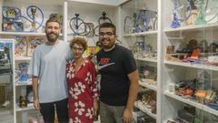 Roque, Montse y Pablo, en el Estanco de Juan XXIII