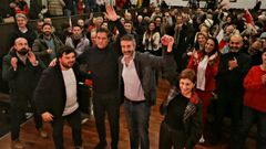 Besteiro, en un mitin con�Julio Torrado (n�mero cuatro en las listas del PSdeG por Pontevedra), Alberto Varela (alcalde de la ciudad arousana) y Elena Espinosa (n�mero uno de la candidatura por Pontevedra)