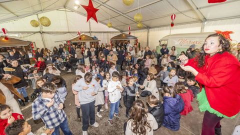 Fiesta infantil de fin de a�o en Vimianzo, en imagen de archivo