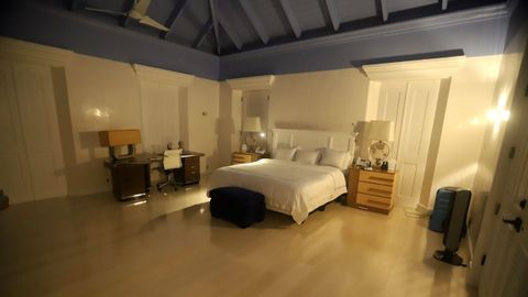 Interior de una de las mansiones de la isla privada del pederasta Jeffrey Epstein en las Islas V�rgenes estadounidenses.