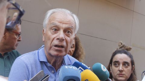 El exconcejal y portavoz del grupo que promueve primarias en el PSOE de Gij�n, Carlos Zapico