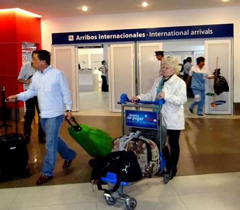 Los valgueses ya han llegado a Buenos Aires. Entre ellos, el alcalde Bello Maneiro.