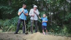 El v�deo viral que promociona con humor de aldea el rali de Cuntis