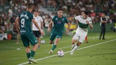 Juli�n Delm�s ante el Elche.