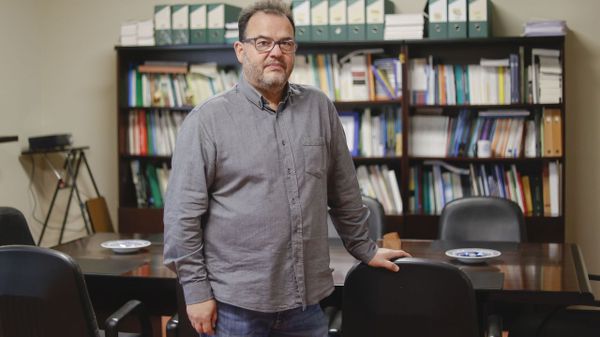 Fernando Muoz, decano facultad de Veterinaria