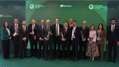 El CEO del grupo Iberdrola, Pedro Azagra, en una foto de familia durante la entrega de los Premios Globales al Proveedor 2025, este mircoles en Bilbao
