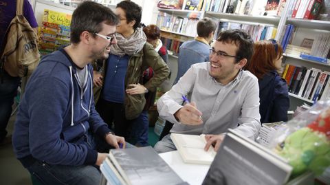 Carlos Calln, candidato de Ns, en la presentacin de un libro sobre Valentn Paz-Andrade. 