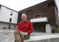 Tras 32 a�os al frente de la alcald�a de Campo Lameiro, Say�ns aspira a revalidar el mandato. 