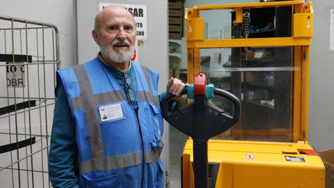 José Augusto Remelgado, voluntario en el Banco de Alimentos de Pontevedra