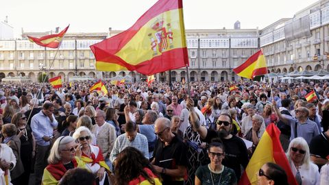 Manifestaci�n contra el Gobierno en Mar�a Pita por la crisis en Ceuta