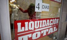 Algunas calles del Ensanche han sufrido una epidemia de cierres de establecimientos.