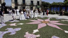 Ponteareas revive sus alfombras del Corpus
