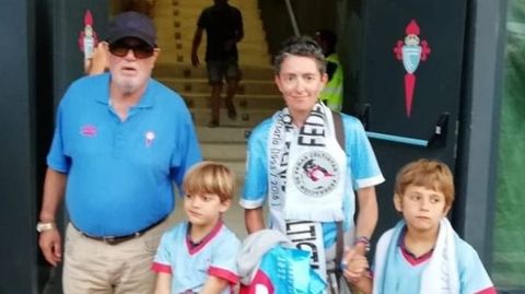 Susana Varela Alvarellos preside la Pe�a Celtista de Ponteareas, que fund� su padre.