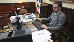 �ngel Mato, en su despacho de Alcald�a