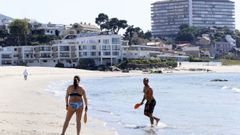 El punto de muestreo est� entre el chico de la pala y las rocas