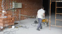Un trabajador de la construcci�n, en foto de archivo