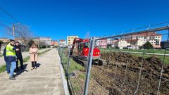 Visita de la alcaldesa a las obras del nuevo espacio en Pi�eiros