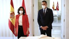 Ayuso y S�nchez antes de su reuni�n de este lunes