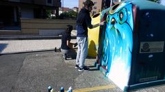 Graffitis a plena luz en Gij�n