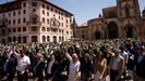 Oviedo celebra el D�a Mundial de la Sidra con un escanciado simult�neo en la Plaza de la Catedral