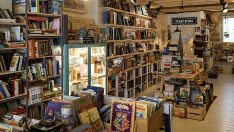 Los libros son uno de los productos que pueden adquirirse con el bono cultural.