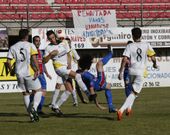 La chilena de Xurxo coincide con la pancarta que fij� el objetivo unionista del fin de curso. 