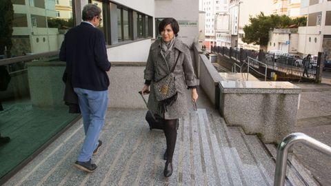 Pilar de Lara llegando a los juzgados de Lugo, das despus de confirmarse la sancion del CGPJ