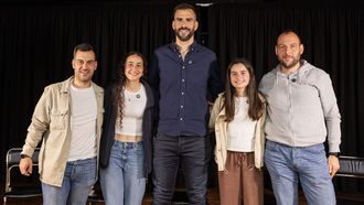 La Voz de Galicia rene a cinco rbitros de la Costa da Morte
