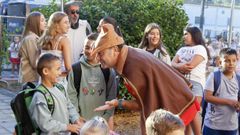 Una vuelta al cole de cuento en el CEIP de Rubi�ns