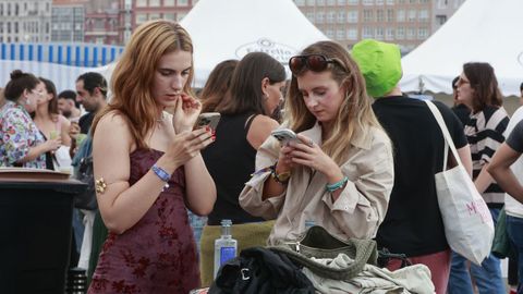 Hubo p�blico en el Morri�a Fest desde primera hora.