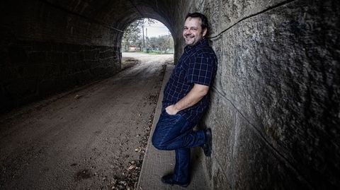 Richi Cas�s, no t�nel da Vila da Igrexa, Cerceda, parte da s�a paisaxe sonora e vital 