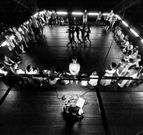 Montaje del artista de danza brasile�o Marcelo Evelin para el Gai�s.