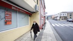 La famosa pastelera de Baralla, junto a la N-VI, en alquiler