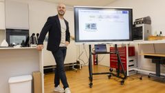 Daniel Garc�a dio una charla en el instituto Monte Neme de Carballo