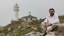 Parada, con el faro Touriñán al fondo 