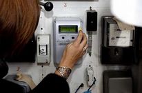 Los antiguos contadores de la luz est�n siendo sustituidos por aparatos digitales.