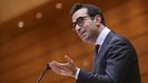El vicepresidente primero y ministro de Econom�a, Carlos Cuerpo, este martes a su llegada a una sesi�n de control al Gobierno en la C�mara Alta.