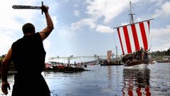 Romer�a Vikinga en Catoira