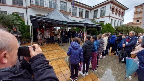 El acto institucional celebrado en Monforte congreg a numerosos alumnos de los centros educativos del municipio