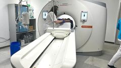 Los primeros pacientes comenzaron ayer a utilizar el nuevo TAC espectral del CHUO.