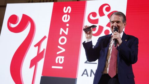 El alcalde de Vigo, Abel Caballero, en su intervencin en la celebracin de los 25 aos de lavozdegalicia.es en Vigo