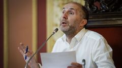 Gonzalo P�rez J�come en una rueda de prensa