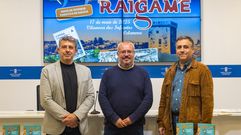 O alcalde, Antonio Puga; o deputado provincial de Cultura, César Fernández, e Xavier Álvarez, responsable do CCP Xaquín Lorenzo, na presentación da romaría.