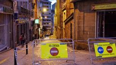 El corte de la r�a Reza se debe al peligro de desprendimientos de las fachadas afectadas.