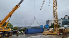 Los cnotenedores transportan el material necesario para la instalacin del acelerador, que ya est listo para ser enviado