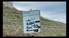 Pintadas en un indicador situado en la ribera de Doade, cerca de Regina Viarum