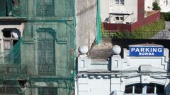 Estado ruinoso de una vivienda en la Ronda da Muralla, en Lugo