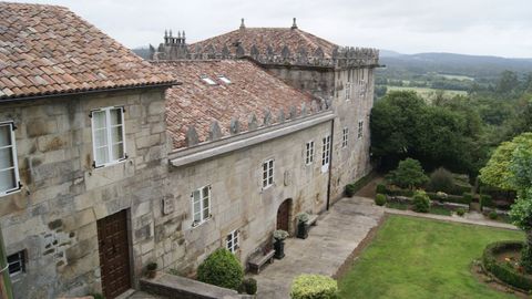 Pazo de Romelle, en Loroño (Zas)