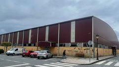 El recinto ferial de Melide es el inmueble municipal elegido para instalar las placas solares comunitarias