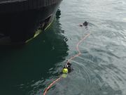 Inspecci�n submarina a un remolcador